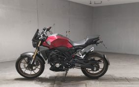 HONDA CB250R MC52