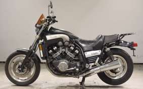 YAMAHA VMAX 2002