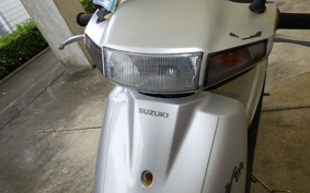 SUZUKI ADDRESS V100 CE11A