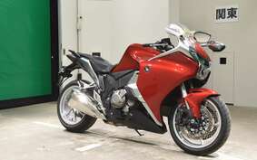 HONDA VFR1200F DCT 2011 SC63