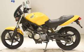 HONDA VTR 250 2006 MC33