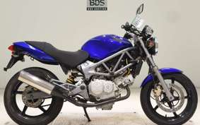 HONDA VTR 250 MC33