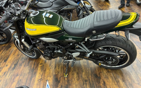 KAWASAKI Z900RS 2025 ZR900K