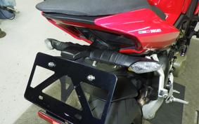 DUCATI STREETFIGHTER V4 S 2021