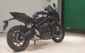HONDA CBR650R E-Clutch 2026 RH17