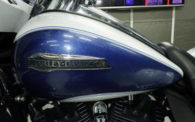 HARLEY FLHTCUTG TRIKE 2015
