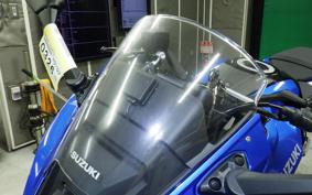 SUZUKI GSX-8R 2024 EM1AA