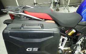 BMW F800GS 2024