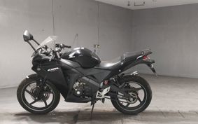 HONDA CBR125R JC50