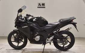 HONDA CBR125R JC50