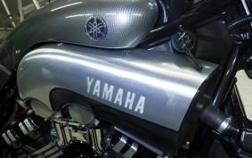YAMAHA VMAX 2000
