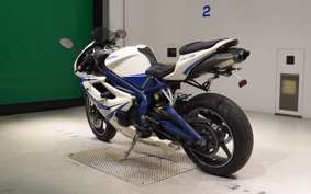 TRIUMPH DAYTONA 675 2010