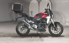 HONDA CB250R MC52