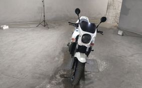 SUZUKI GSR 400 2010 GK7EA