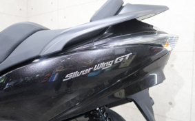 HONDA SILVERWING400GT 2012 NF03