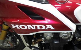 HONDA CB1300SB SUPER BOLDOR SP 2025 SC54