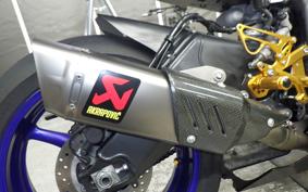 YAMAHA YZF-R6 2019