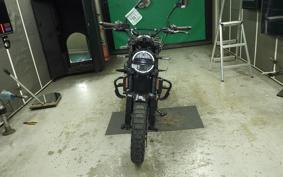 HUSQVARNA SVARTPILEN 401 2023