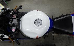 HONDA CBR900RR 2 1999