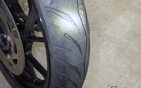 YAMAHA FZ25