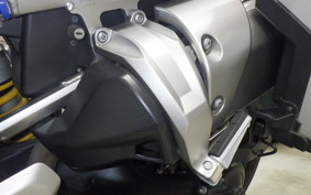 YAMAHA XT1200Z SUPER TENERE 2011