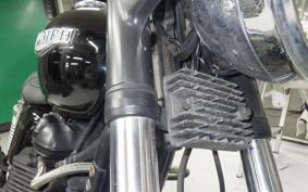 TRIUMPH BONNEVILLE 2004