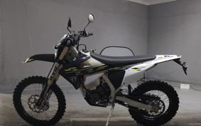 TRIUMPH TF250-E K12Y39