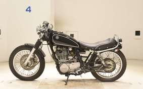 YAMAHA SR400 Gen.3 2001 RH01J
