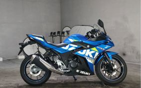 SUZUKI GSX-250R DN11A