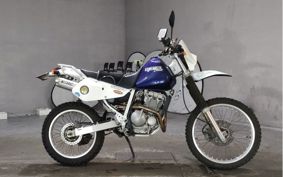 SUZUKI DJEBEL250XC SJ45A