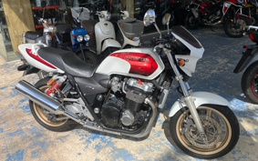 HONDA CB1300SF SUPER FOUR 1999 SC40