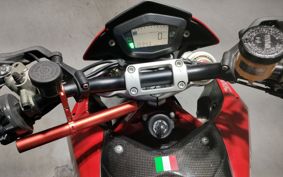 DUCATI HYPERMOTARD 1100S 2008 B100AA