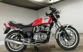 YAMAHA XJ550 4V8