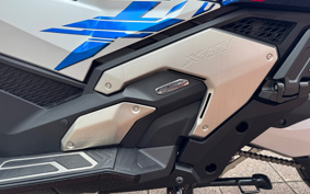 HONDA X-ADV 750 2026 RH21