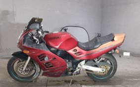 SUZUKI RF900R GT73E