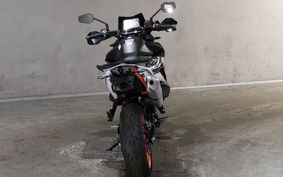 KTM 890 ADVENTURE	 TS640