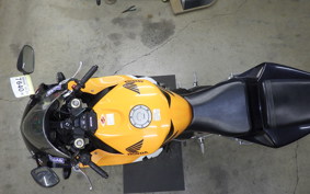 HONDA CBR1000RR 2005