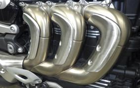 TRIUMPH ROCKET III R 2021