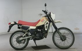 YAMAHA DT125 17F