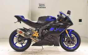 YAMAHA YZF-R6 2019