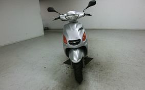 YAMAHA GRAND AXIS 100 2001 SB06J