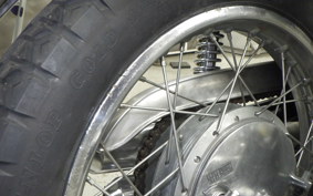 SUZUKI GT380 2003 GT380