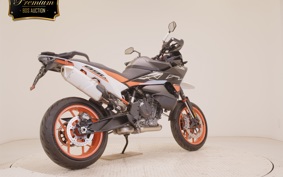 KTM 890 SMT 2026