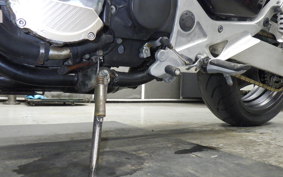 HONDA X4 LD 2002 SC38