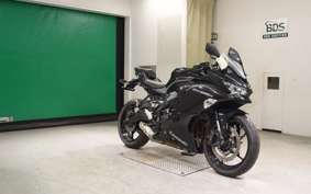KAWASAKI ZX-25R ZX250E