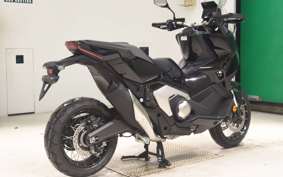 HONDA X-ADV 750 2026 RH21