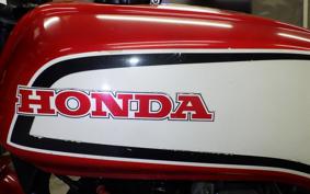 HONDA CB750F С 1982 RC04
