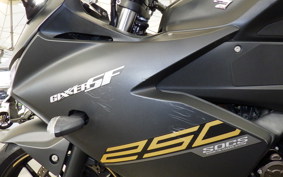 SUZUKI GIXXER 250 SF ED22B