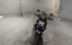 SUZUKI GSR 400 2013 GK7EA