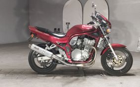 SUZUKI GSF750 1997 GR7EA